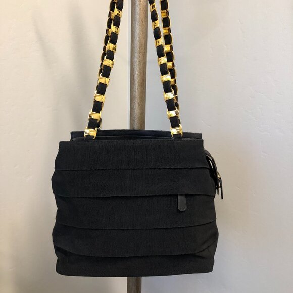 SALVATORE FERRAGAMO Handbags - Salvatore Ferragamo Vintage Shoulder Purse